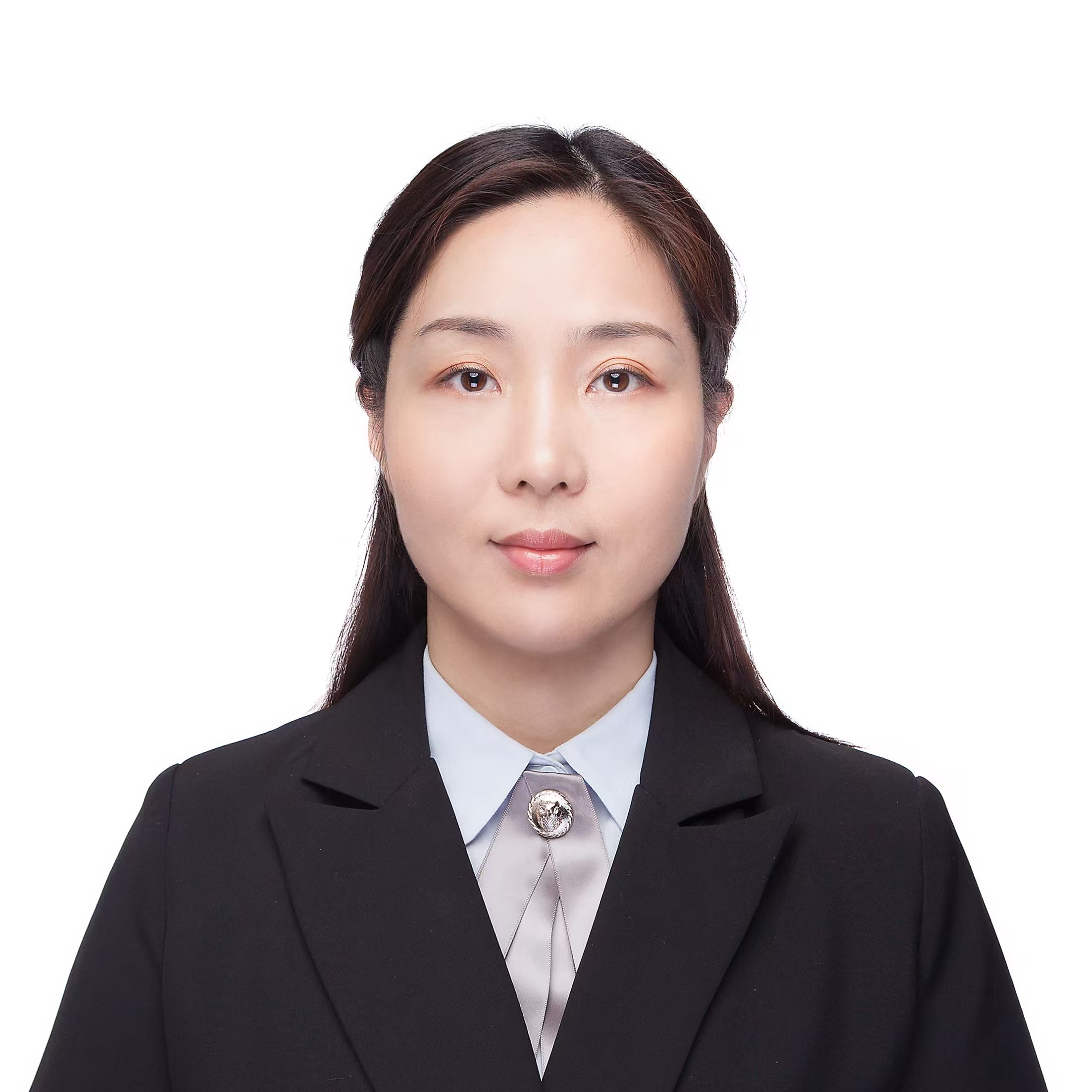 黄翎2.jpg
